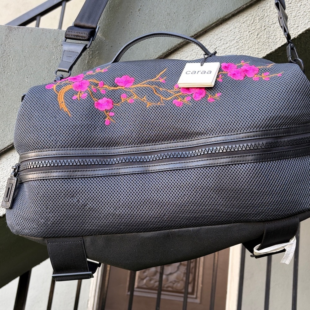 NWT Caraa Black Travel Bag with Japanese Cherry Blossoms Duffle Yoga Bag - Picture 9 of 11